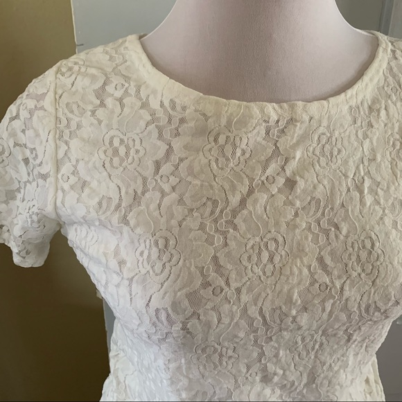 NWOT “WORN OUT” STRETCH LACE TOP - Picture 3 of 5